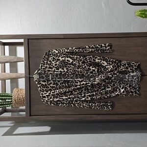 Long kimono,  Lepard Print , Long Sleeve , never worn.